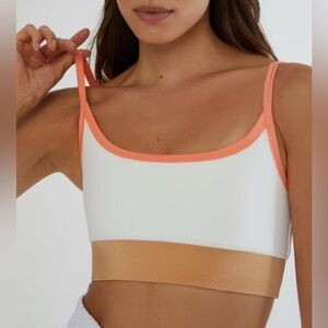 NWT IVL Contrast Trim Sports Bra - Brilliant White
